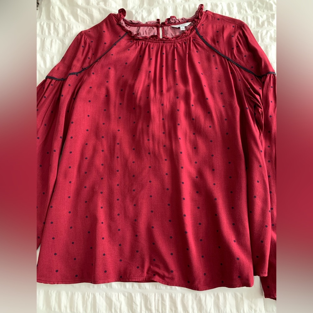 Crown & Ivy Maroon Blouse with Navy Dots and Trim - Picture 5 of 16